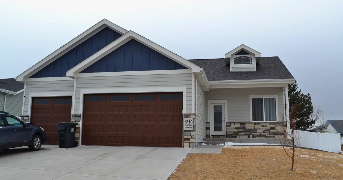 1210 Phipps Ave, Cheyenne, WY MLS#96154